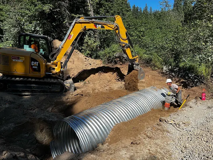 Terraline excavation crew working in North Idaho