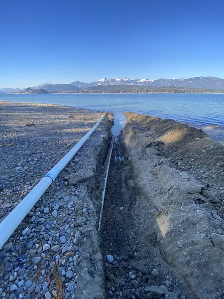 Utility line install along Lake Pend Oreille